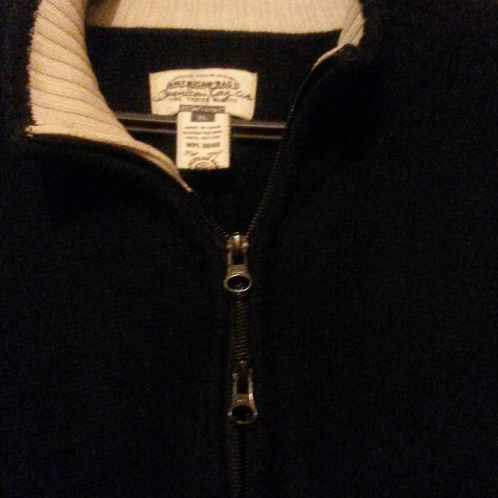 American Rag Two Way Zip - Picture 6 of 11